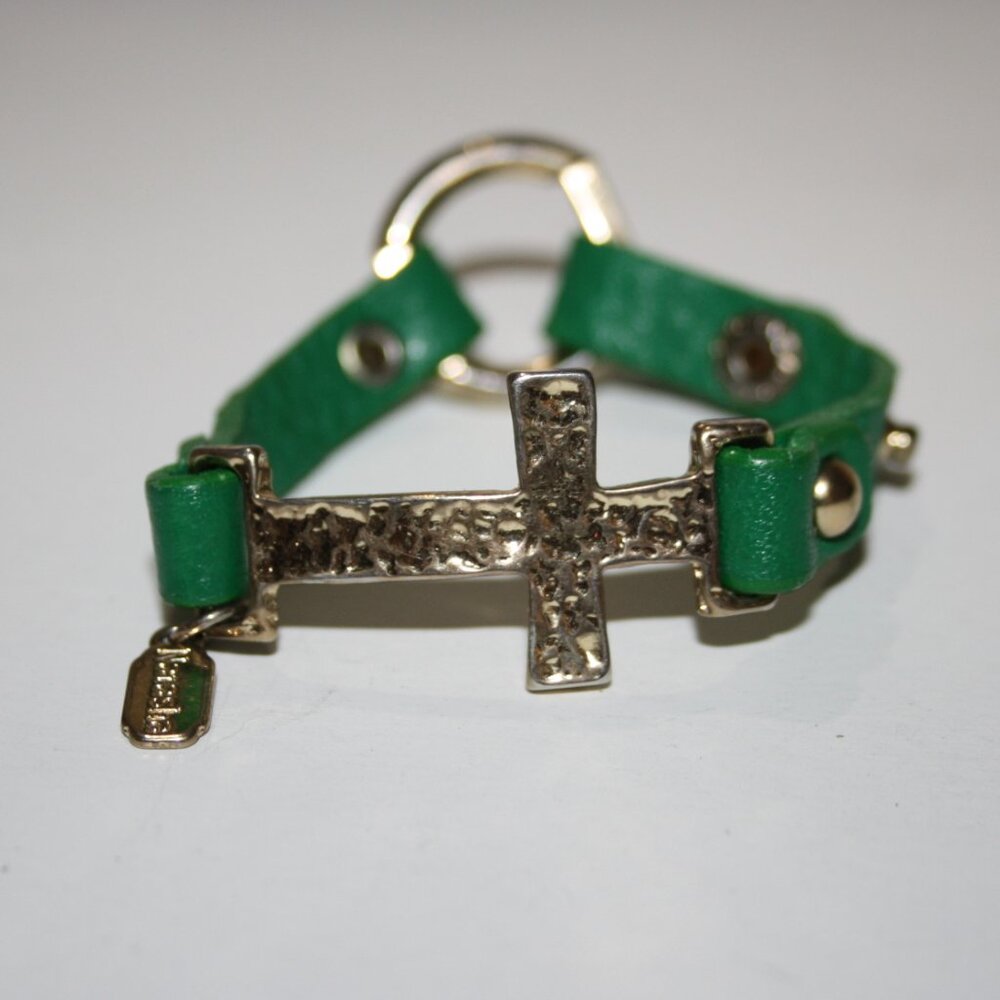 Beautiful gold cross and green bracelet by Natasha 6.5-7"